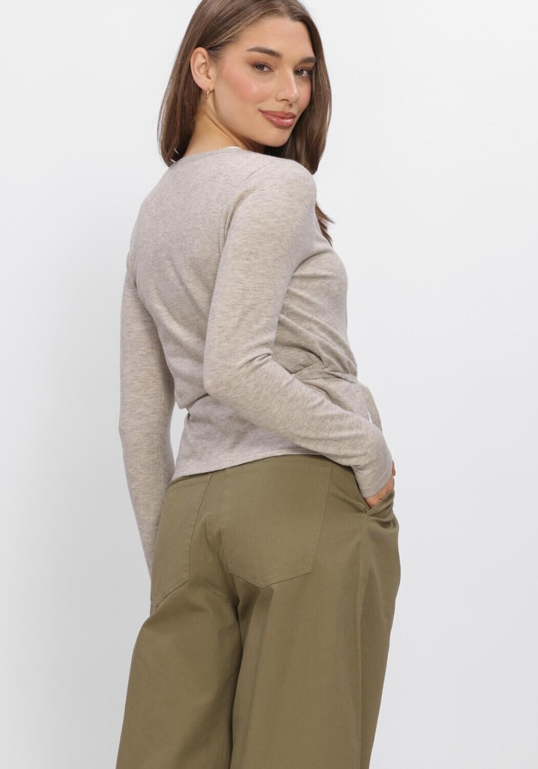 Beige BOII STUDIOS Top MOSA WRAP KNIT - large