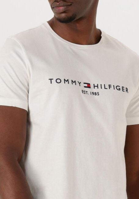 Witte TOMMY HILFIGER T-shirt TOMMY LOGO TEE - large