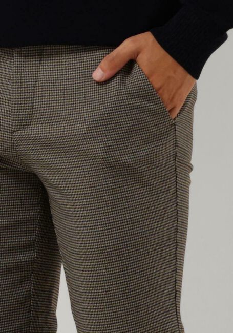 PLAIN Pantalon JOSH 864 en vert - large