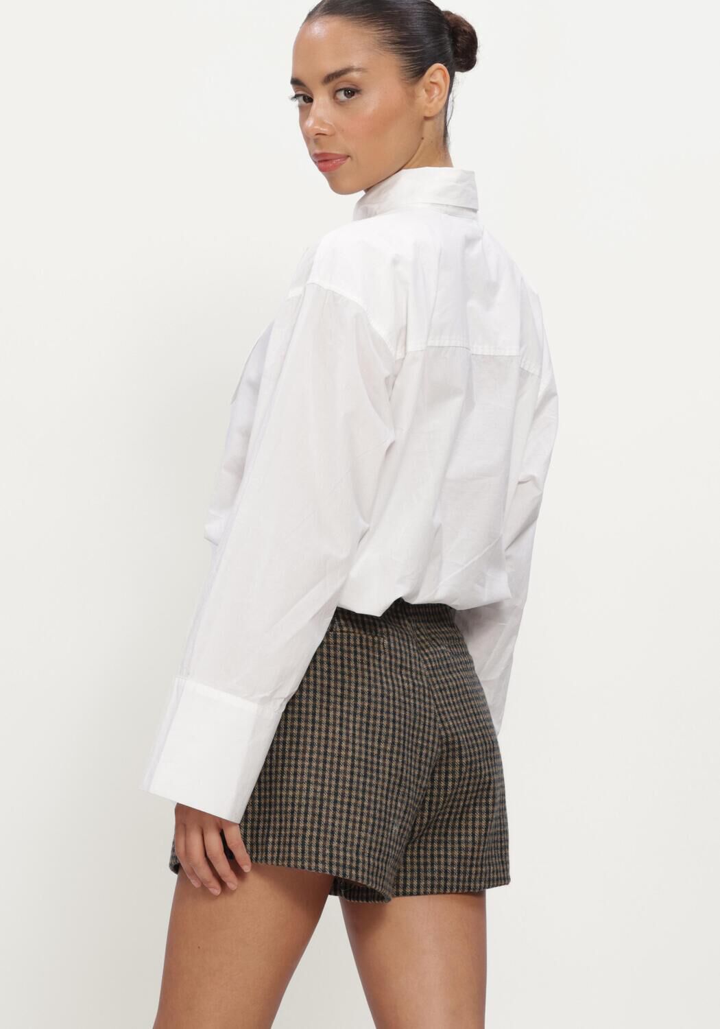 RUBY TUESDAY KARMEL POPLIN SHIRT WITH BOW COLLAR Blouses en blanc - large