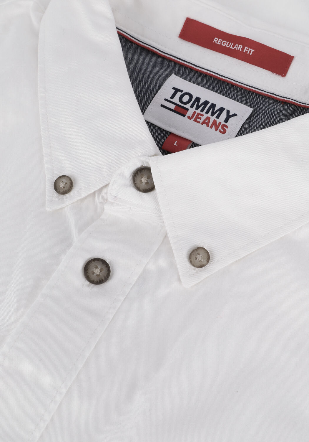 TOMMY JEANS Chemise d&eacute;contract&eacute; TJM ESSENTIAL LIGHT TWILL SHIRT en blanc - large
