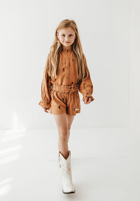 BAJE STUDIO Pantalon courte SHORT en camel - large