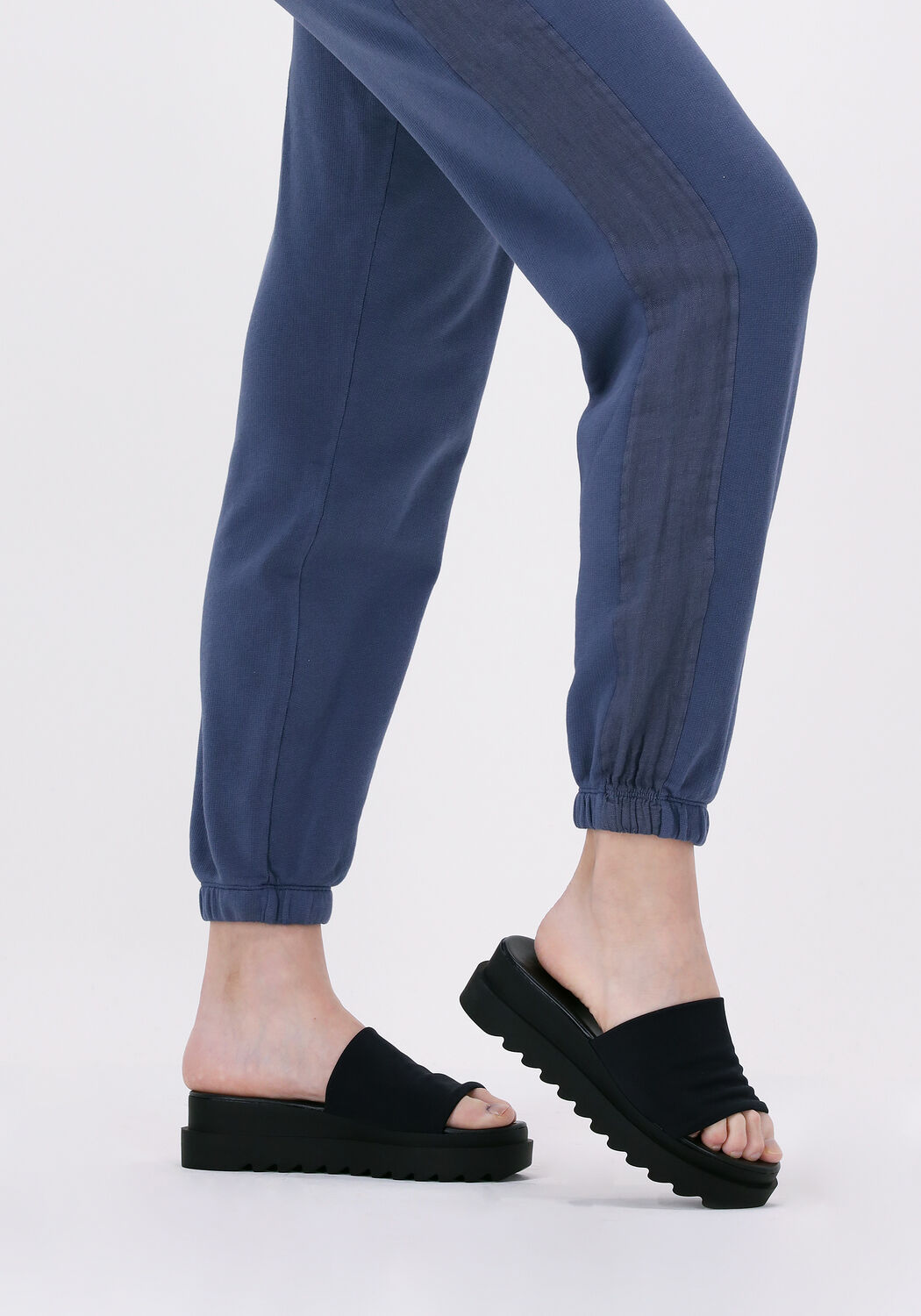 Slippers omoda shop