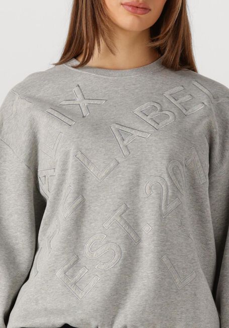 ALIX THE LABEL Pull LADIES KNITTED TEXT PATCHES SWEATER en gris - large