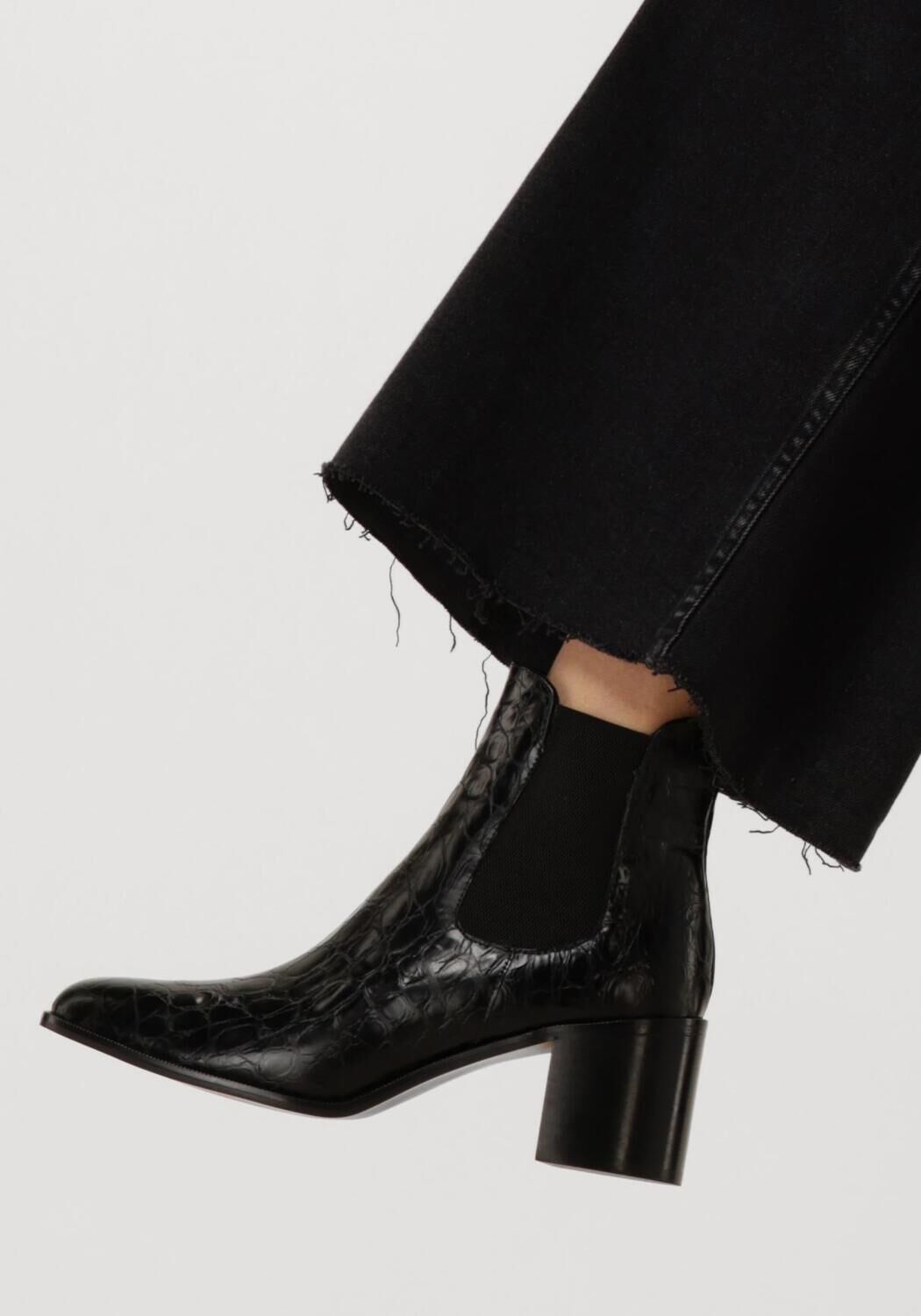 LODI GAB4962 Bottines en noir - large