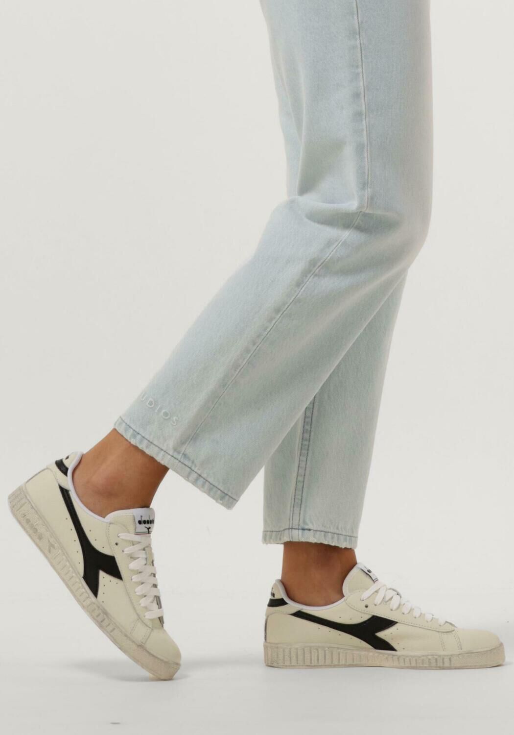 Beige DIADORA Sneakers GAME L LOW WAXED WN - large