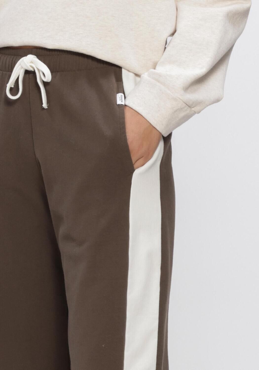PENN & INK Pantalon large W26F1921 en marron - large
