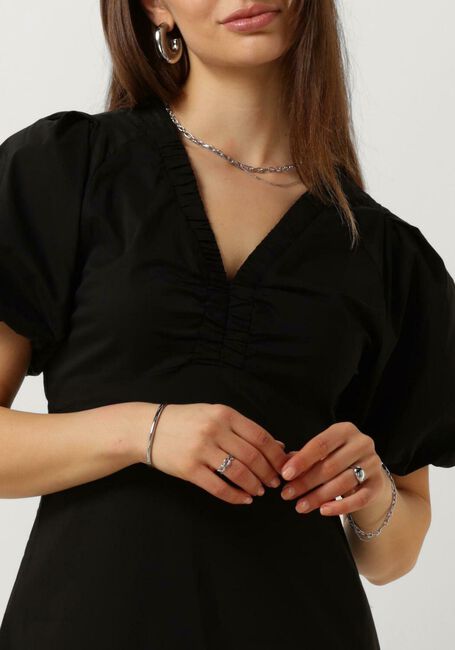 NEO NOIR Robe maxi ILLANA POPLIN DRESS en noir - large