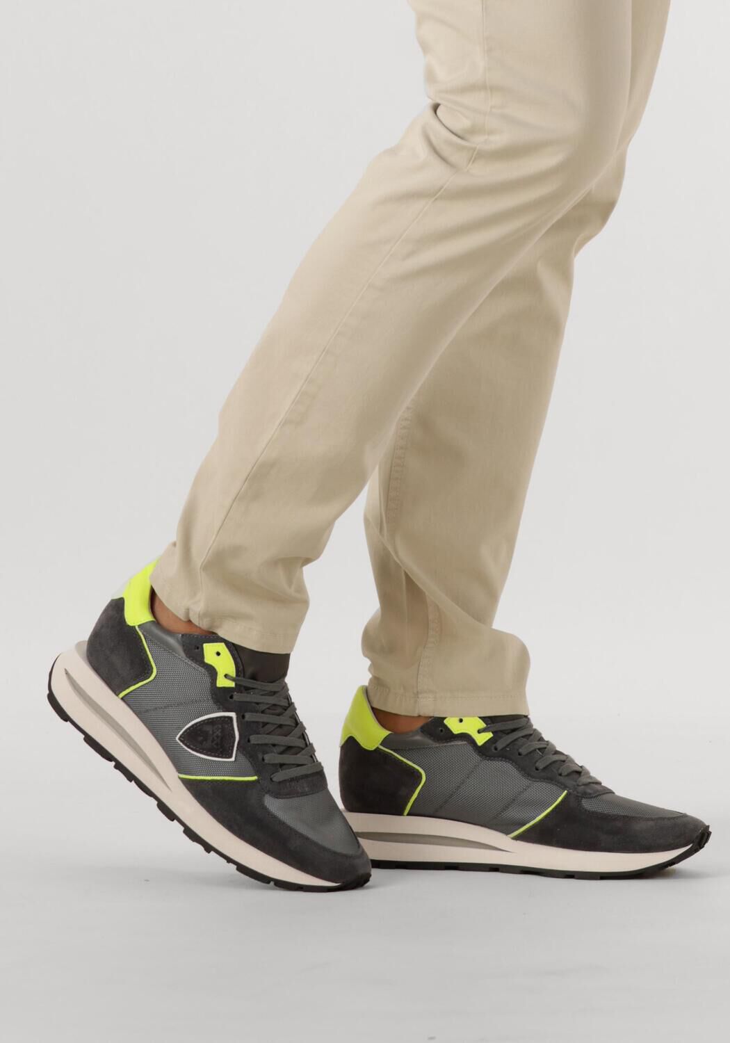 Grijze PHILIPPE MODEL Sneakers TROPEZ HAUTE LOW MAN - large