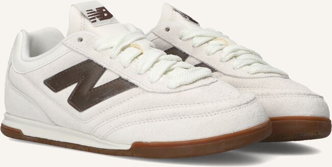 Beige NEW BALANCE Sneakers RC42 Beige NEW BALANCE Sneakers RC42 - large
