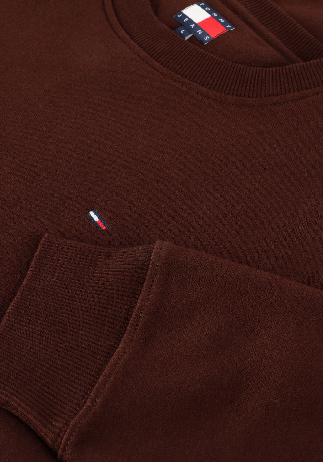 TOMMY JEANS Pull TJM REG S FLAG CREW EXT en marron - large