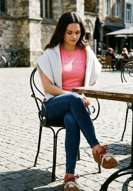 Roze TOMMY JEANS T-shirt TJW SLIM LINEAR TEE EXT - large