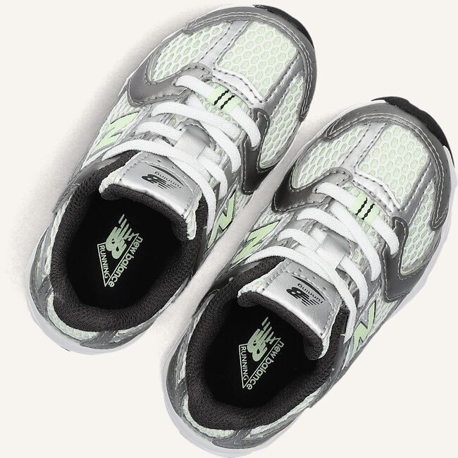 Grijze NEW BALANCE Sneakers IZ530 Grijze NEW BALANCE Sneakers IZ530 - large