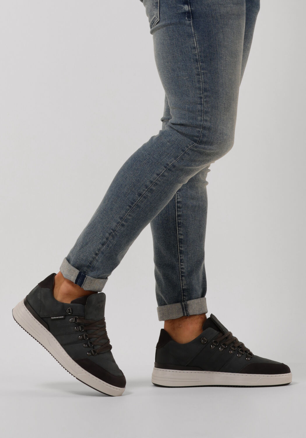 CYCLEUR DE LUXE Baskets basses HAMMER en gris - large