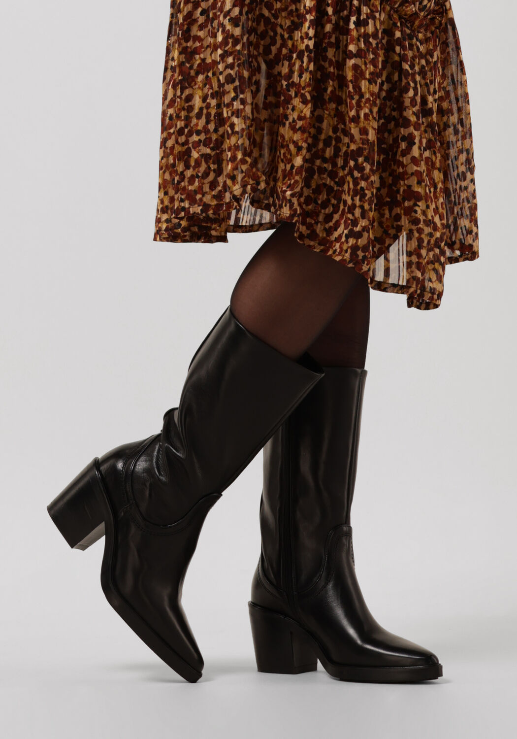 VIA VAI Bottes hautes KAILEE SUTTON en noir - large