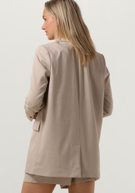 SELECTED FEMME Blazer SLFREJA LS RELAXED BLAZER en beige - large