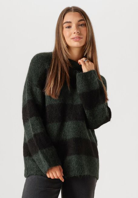 SELECTED FEMME Pull SLFGABELLA LS KNIT O-NECK CAMP en vert - large