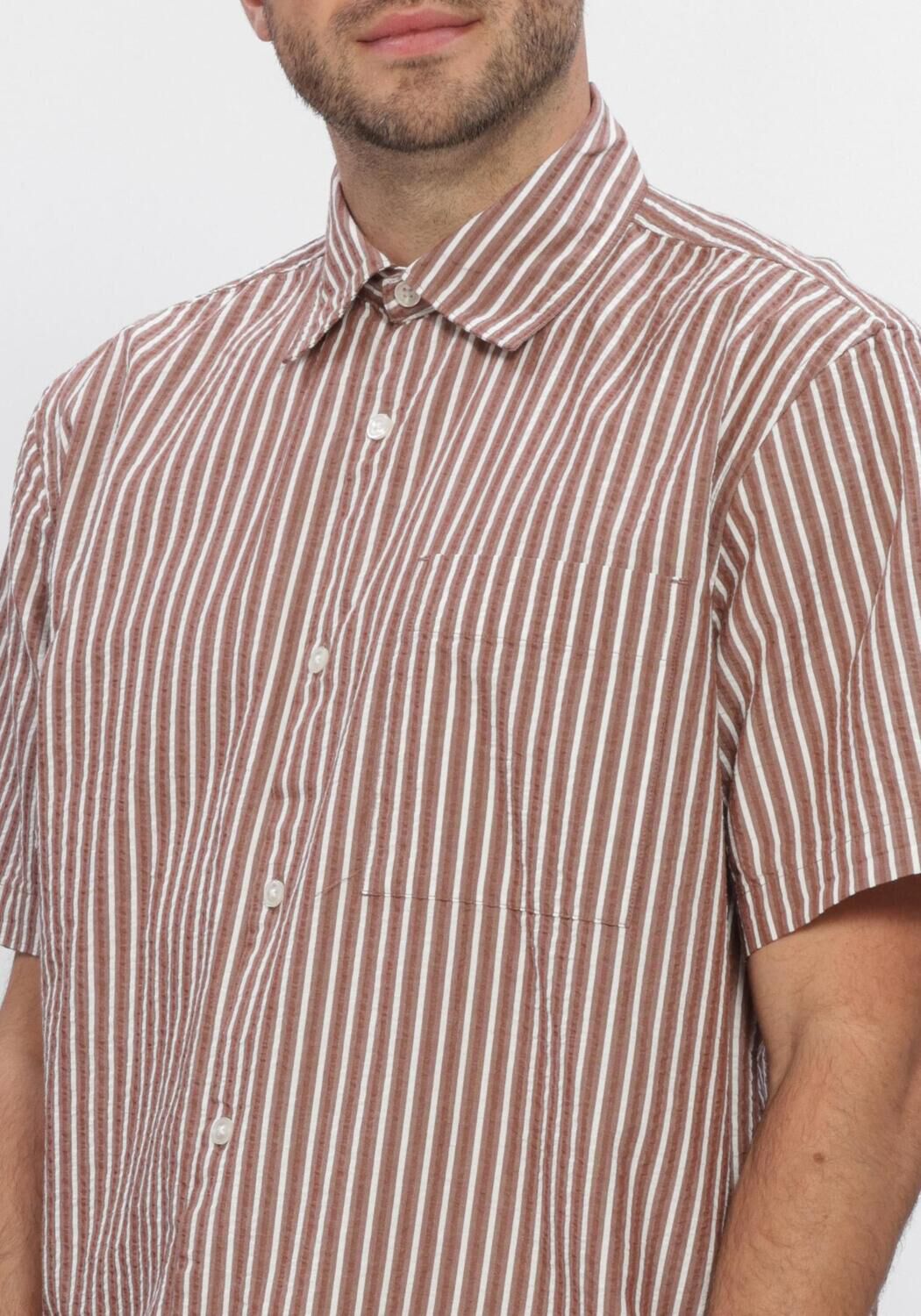 SELECTED MEN Chemise d&eacute;contract&eacute; SLHRLXSTUART SEERSUCKER SS  SHIRT en beige - large