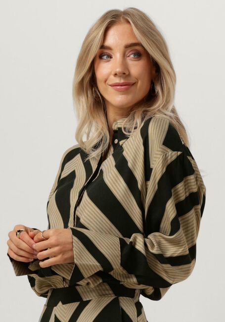 MINUS JALIA LONG SLEEVE SHIRT Blouses en vert - large