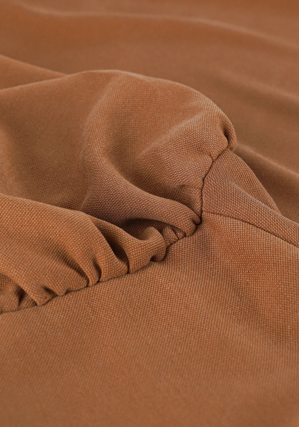 MINUS Haut HELENE TEE en marron - large