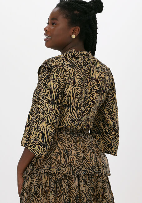 Y.A.S. YASNINNO LS SHIRT S. Blouses en camel - large