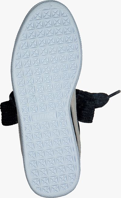 Zwarte PUMA Sneakers BASKET HEART DE - large