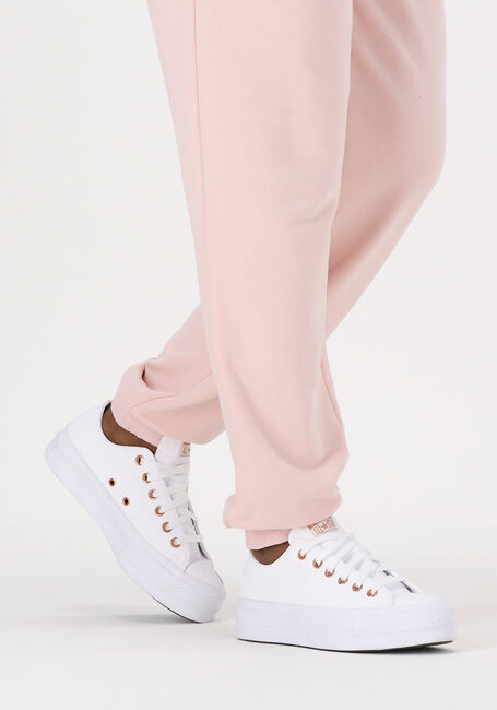 CONVERSE Baskets basses CHUCK TAYLOR ALL STAR LIFT 564670C en blanc - large