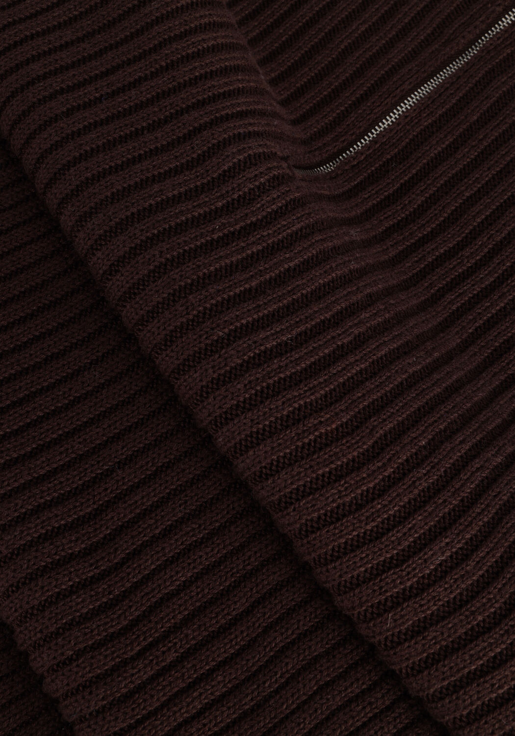 Y.A.S. Robe midi YASMAVI LS KNIT MIDI ZIPPER DRESS en marron - large