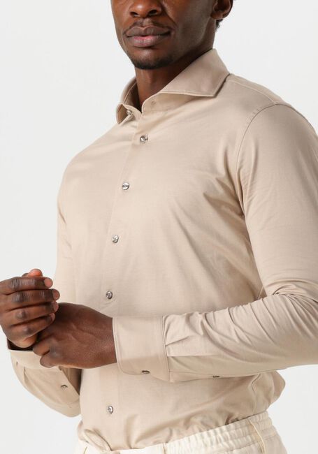 PROFUOMO Chemise classique SHIRT CUTAWAY SF SC KNITTED en beige - large
