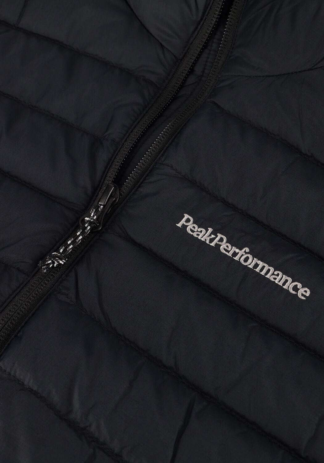 Zwarte PEAK PERFORMANCE Gewatteerde jas W DOWN LINER HOOD JACKET - large