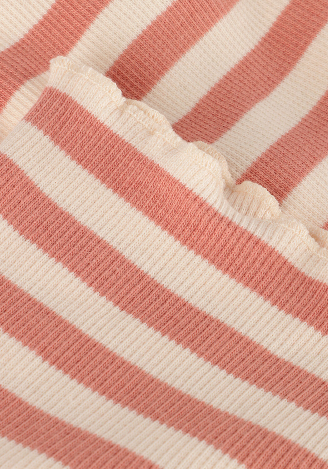 PLAY UP Haut STRIPED RIB TOP en rose - large