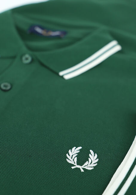 FRED PERRY Polo TWIN TIPPED FRED PERRY SHIRT en vert - large