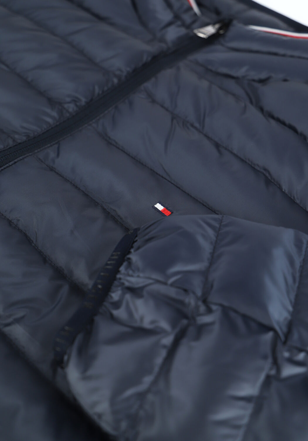 Blauwe TOMMY HILFIGER Gewatteerde jas CORE PACKABLE CIRCULAR JACKET - large