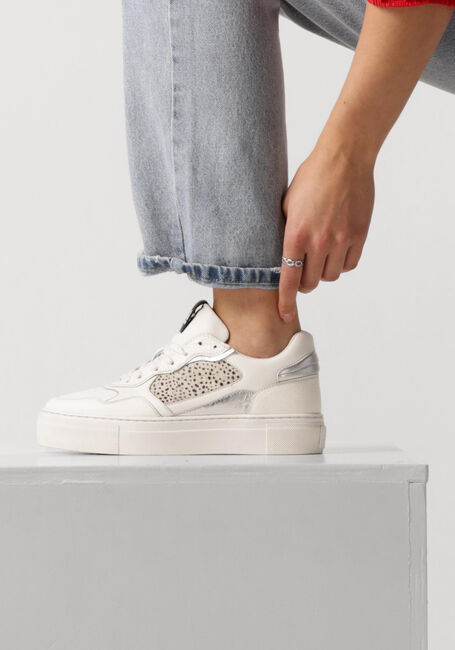 Witte MARUTI Sneakers TAVI - large