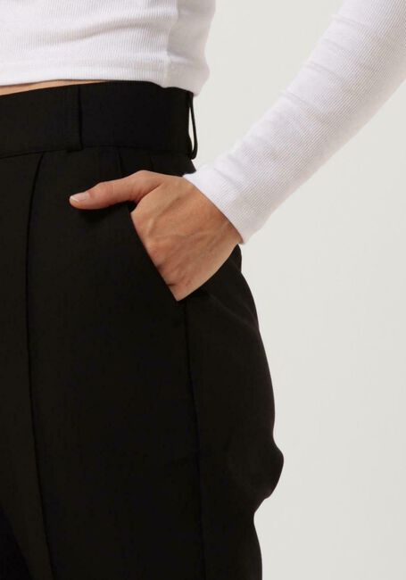 EST'SEVEN Pantalon EST’WINNIE ROBIN TROUSERS en noir - large
