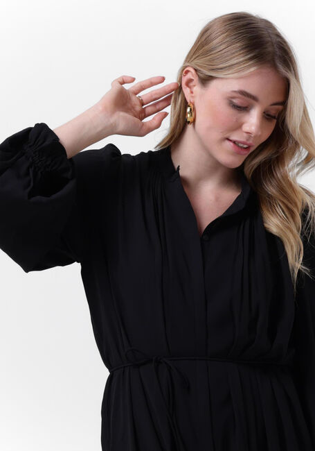 BRUUNS BAZAAR Robe midi CAMILLA BASELY DRESS en noir - large