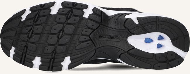 Zwarte NEW BALANCE Sneakers MR530 M Zwarte NEW BALANCE Sneakers MR530 M - large
