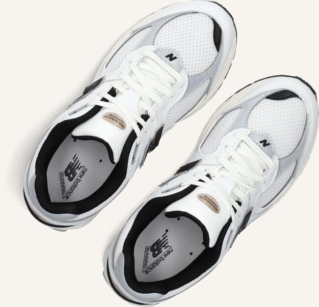Witte NEW BALANCE Sneakers M2002 D Witte NEW BALANCE Sneakers M2002 D - large