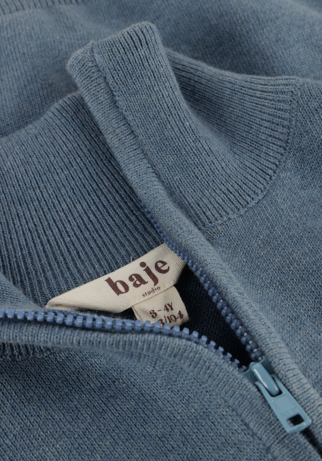 Blauwe BAJE STUDIO T-shirt FAYON - large