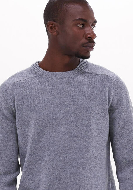 SELECTED HOMME Pull NEWCOBAN LAMBS WOOL CREW NECK W en gris - large