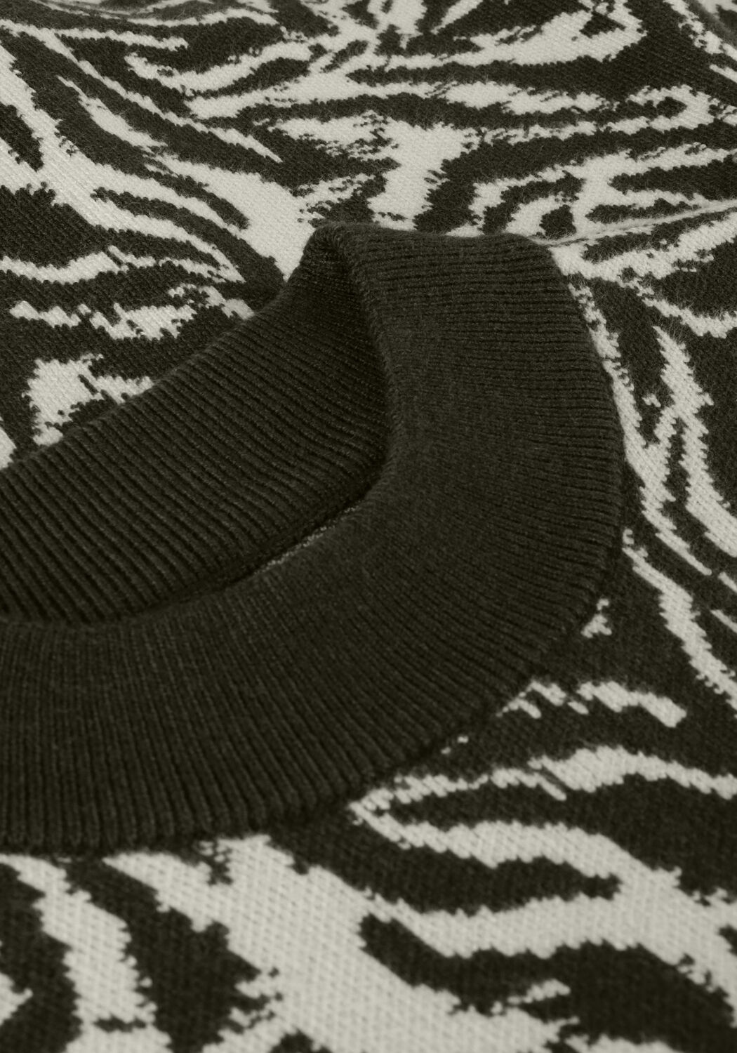 JANICE Pull TRUI GEBREID POF MOUW JAY en vert - large