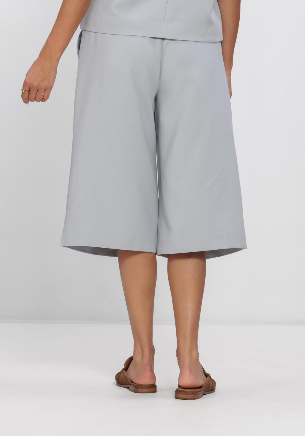 MODSTR&Ouml;M GALEMD LONG SHORT Pantalons en bleu - large