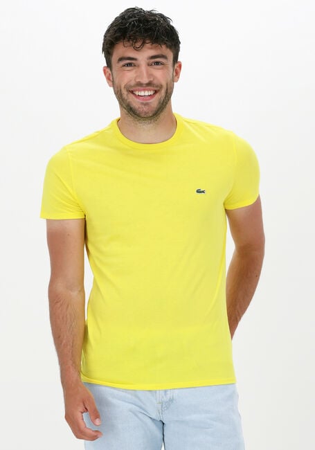 LACOSTE T-shirt 1HT1 MEN'S TEE-SHIRT 1121 en jaune - large