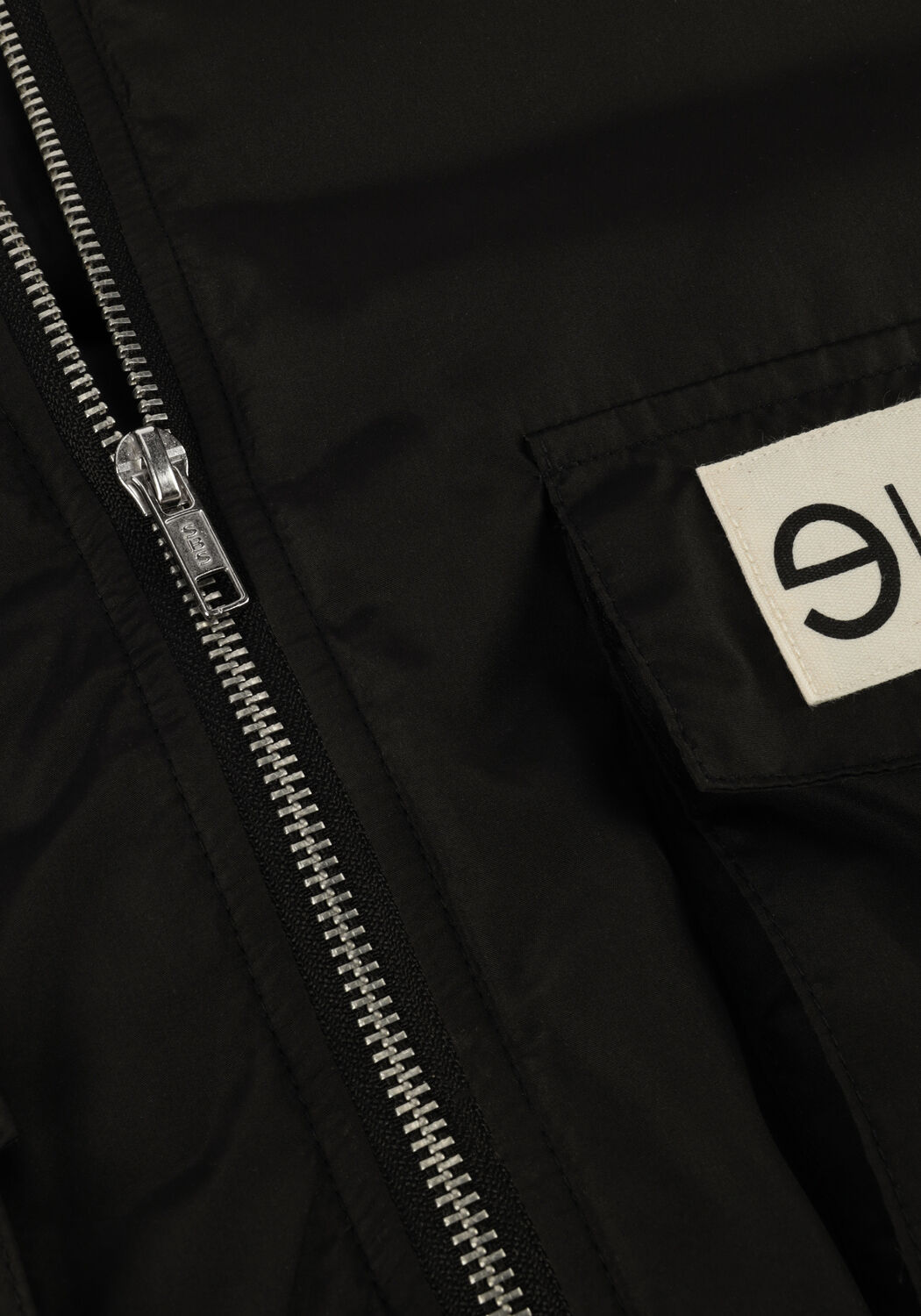 ESM&Eacute; STUDIOS Jack BLAIR SHORT JACKET en noir - large