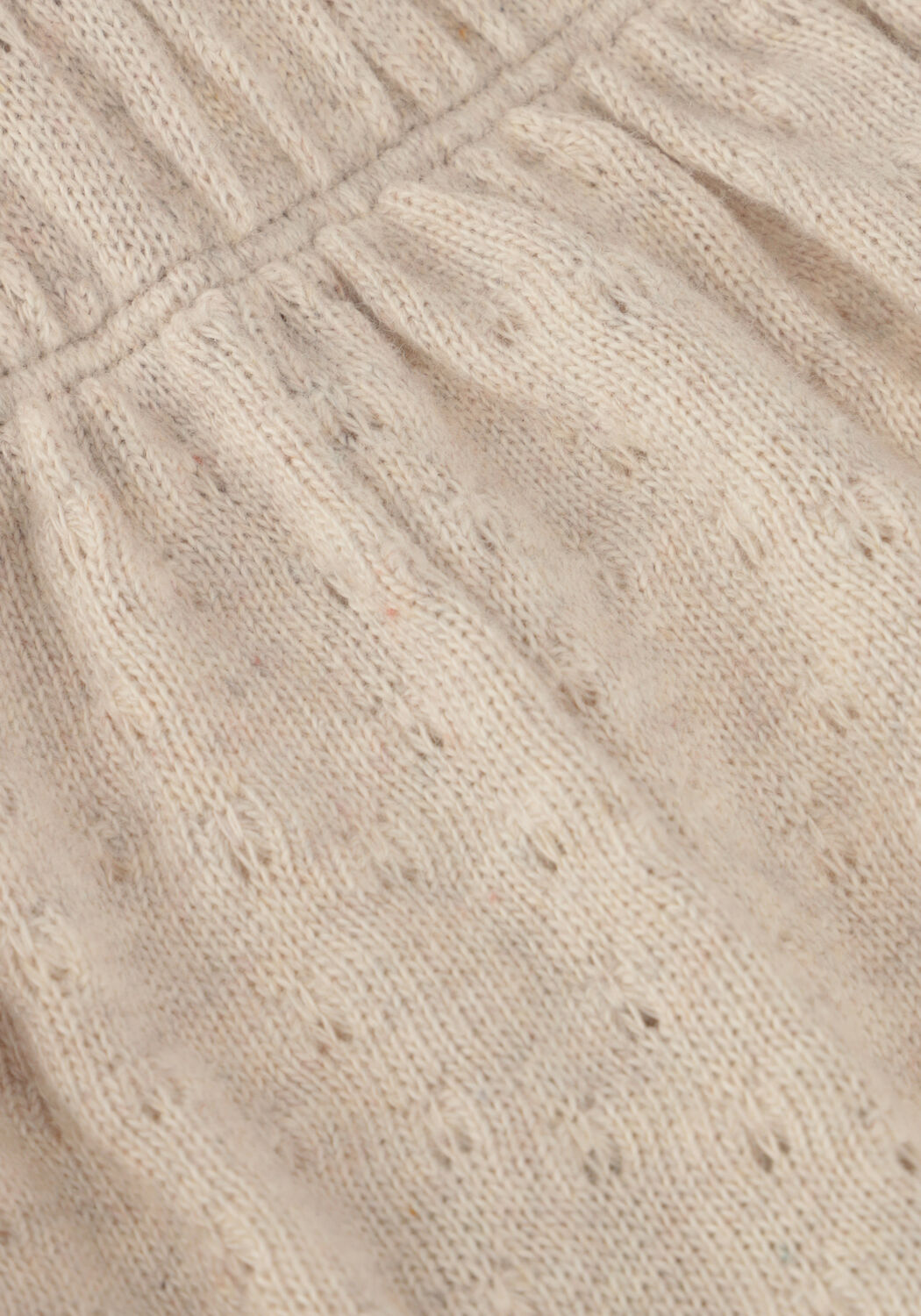 PLAY UP Pantalon courte EMBELLISHED JERSEY SHORTS en beige - large