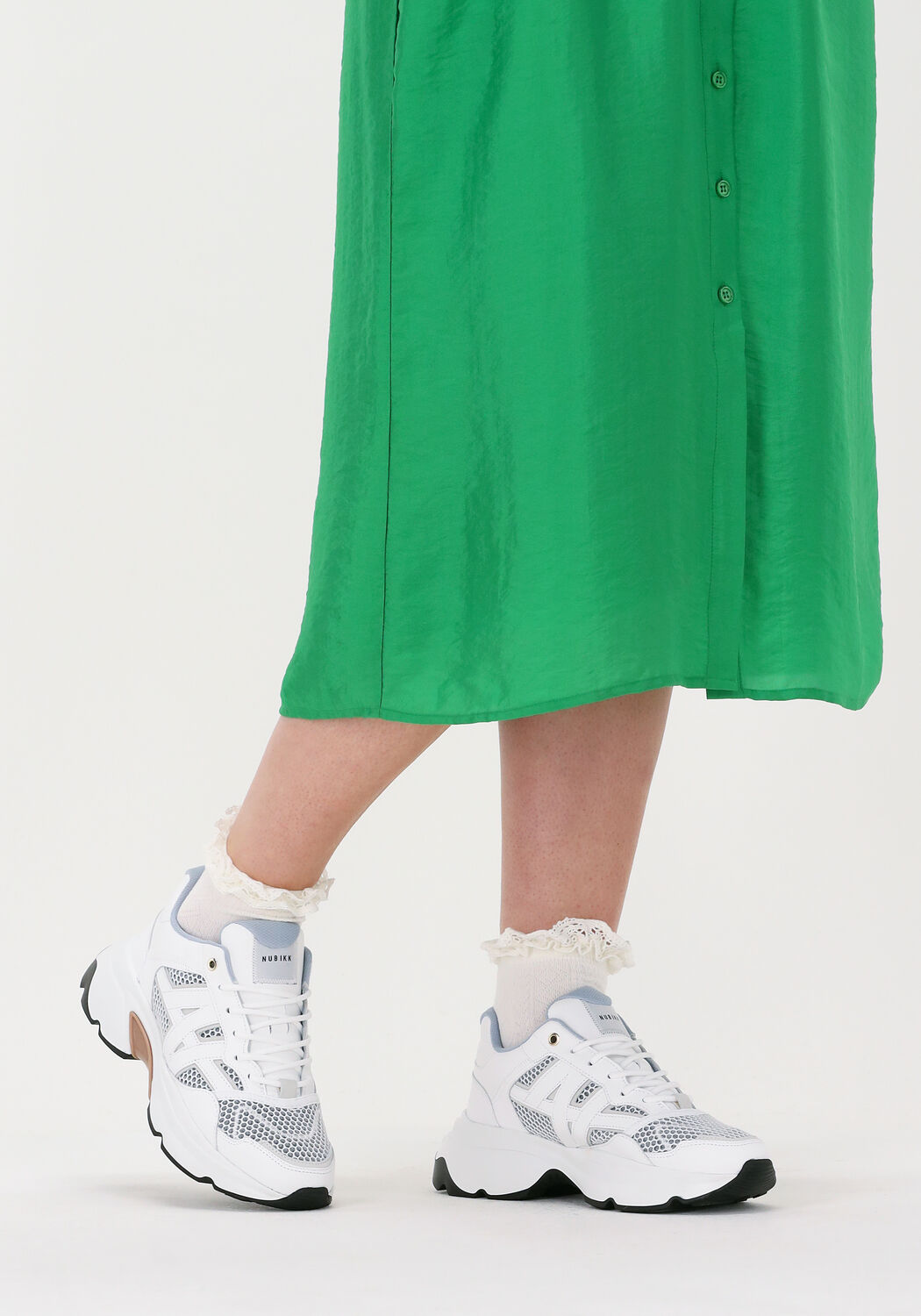 NUBIKK Baskets basses ROSS TREK EDGE DAMES en blanc - large