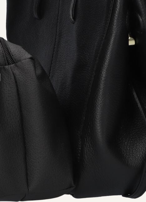 NOTRE-V MARTHA NOTRE-V MARTHA - large