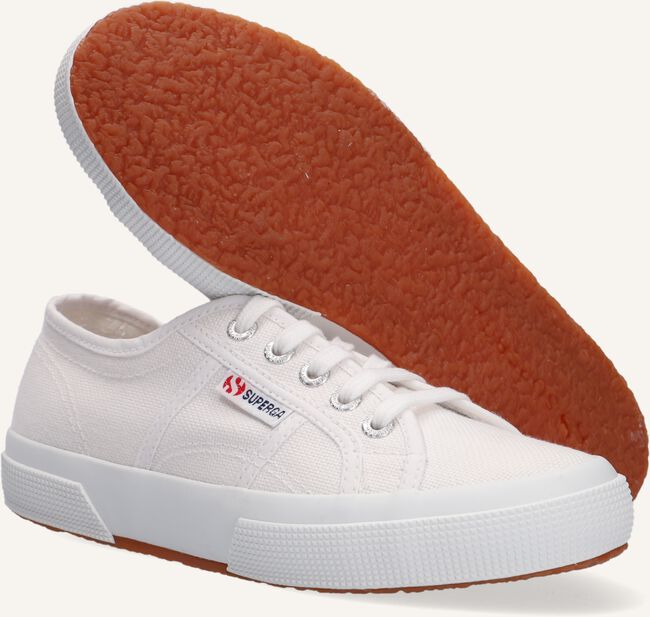Witte SUPERGA Sneakers 2750 COTU CLASSIC Witte SUPERGA Sneakers 2750 COTU CLASSIC - large
