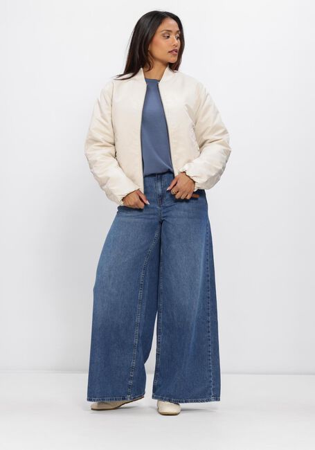 MOSCOW Jack 01-08-WILLOW &Eacute;cru - large