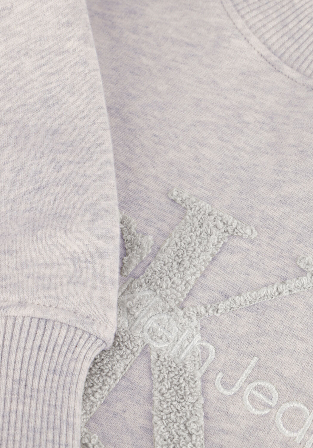CALVIN KLEIN Pull CHENILLE MONOLOGO CREWNECK en gris - large